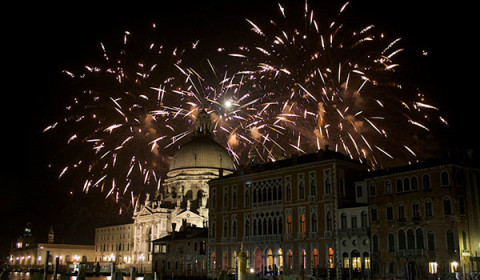 Matrimonio a tema Carnevale di Venezia-fuochi d'artificio