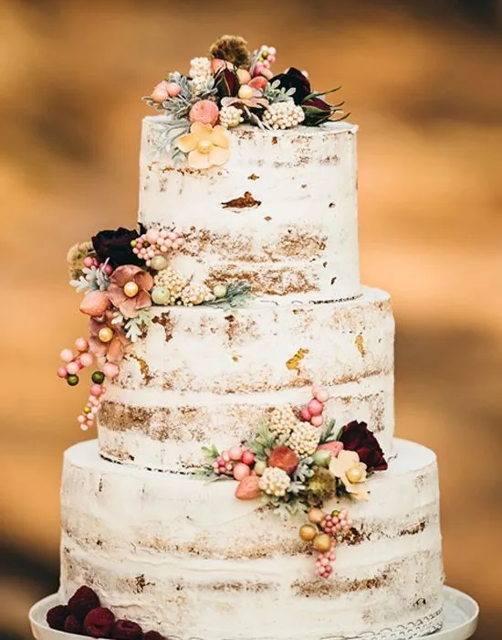 Seminaked cake per il matrimonio Country chic
