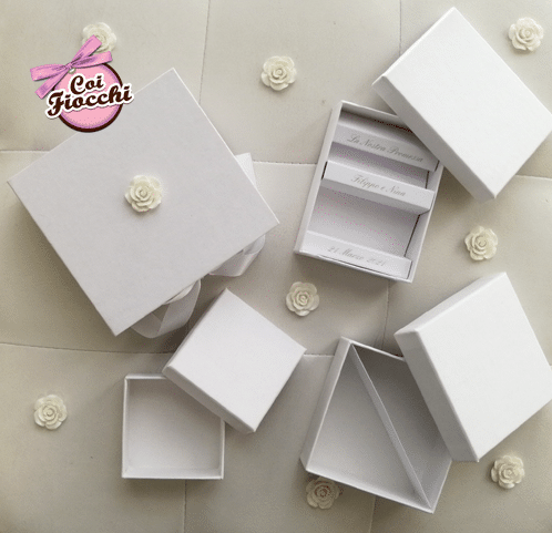 modelli delle scatolette porta confetti personalizzabili di Coi Fiocchi.